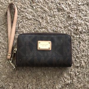 Michael Kors Wristlet